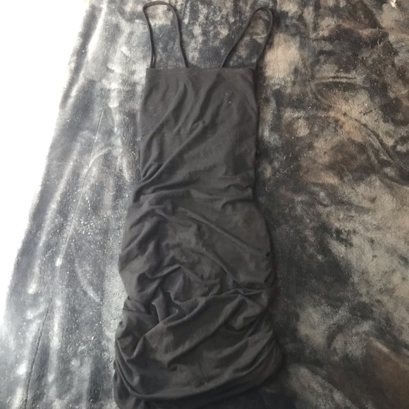 Black lace up dress - Picture 4 of 5